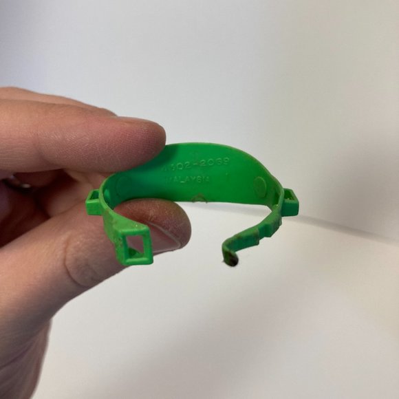 Vintage Masters of the Universe Trap Jaw Belt 1981 MOTU Action Figure Part - Picture 2 of 6